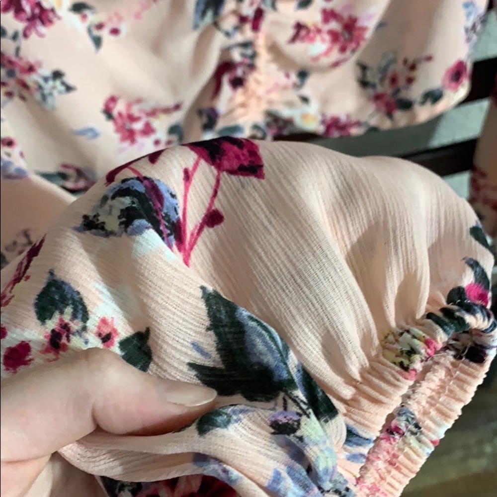 Cute Midriff top! - Picture 2 of 2